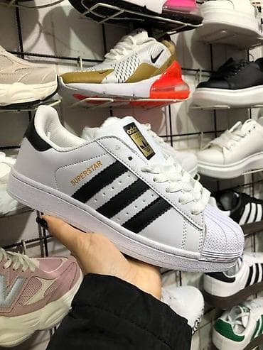 Adidas superstar patike
Novo
Brojevi 36 do 41
fb Moja Kupovina 1 na lalafo.rs — 2 Adidas superstar patike
Novo
Brojevi 36 do 41
fb Moja Kupovina 1 — 2