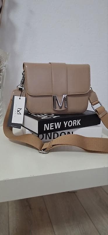 Mona Elegantna ženska torba preko ramena A klasa - Materijal: glatka na lalafo.rs — 6 Mona Elegantna ženska torba preko ramena A klasa - Materijal: glatka — 6