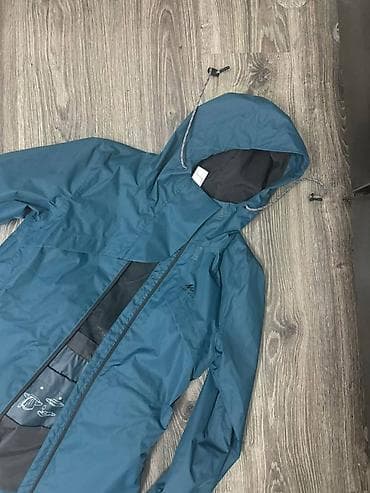 QUECHUA nova nepromočiva jakna/šuškavac za svaku priliku i vremenske at lalafo.rs — 9 QUECHUA nova nepromočiva jakna/šuškavac za svaku priliku i vremenske — 9