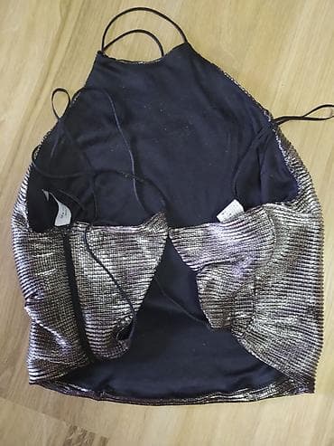 Prodajem potpuno nov metalik srebreni top,original "Zara" . prelep at lalafo.rs — 1 Prodajem potpuno nov metalik srebreni top,original "Zara" . prelep — 1