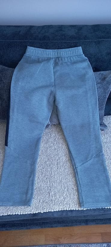 Original Puma trenerka u dobrom stanju,veličine 164.Stanje trenerke se na lalafo.rs — 5 Original Puma trenerka u dobrom stanju,veličine 164.Stanje trenerke se — 5