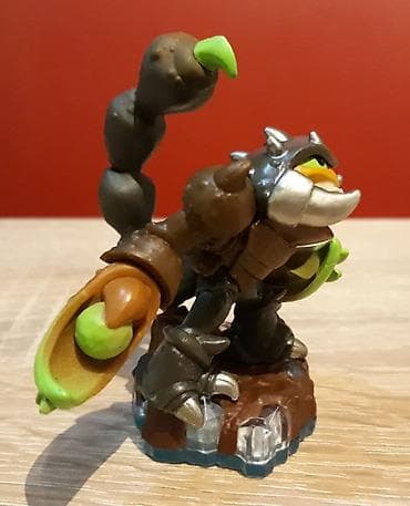 Toys: Skylanders Force Scorp iz serije Swap Force. Potpuno ocuvan i at lalafo.rs — 3 Toys: Skylanders Force Scorp iz serije Swap Force. Potpuno ocuvan i — 3
