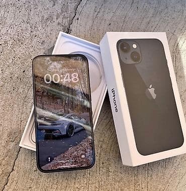 Apple iPhone iPhone 13 na lalafo.rs Apple iPhone iPhone 13