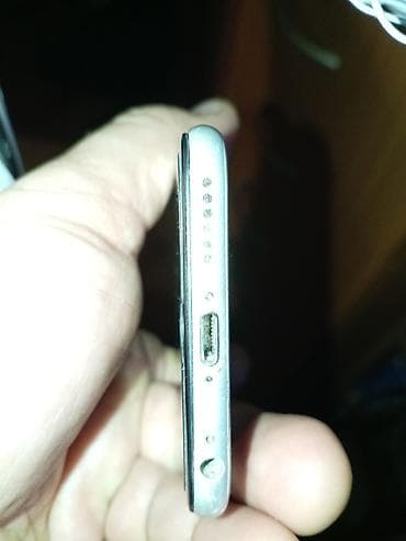 I phone 6, radi dugme, ne i otisak prsta. Ispravan displej. Baterija na lalafo.rs — 3 I phone 6, radi dugme, ne i otisak prsta. Ispravan displej. Baterija — 3