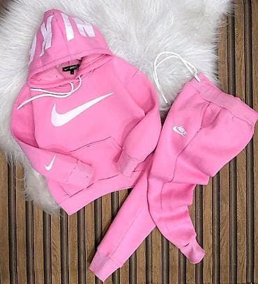 Women's Sweatsuits: Dečije trenerke deblji 16 za samo 3900 din💋 at lalafo.rs — 1 Women's Sweatsuits: Dečije trenerke deblji 16 za samo 3900 din💋 — 1