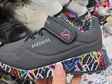 25-36 (sa cickom)
Cena 2600 din
ikpt at lalafo.rs — 2 25-36 (sa cickom)
Cena 2600 din
ikpt — 2