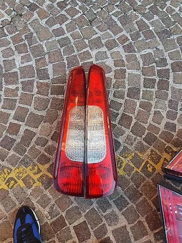 DESNI STOP FORD CMAX | desni stop ford cmax na lalafo.rs DESNI STOP FORD CMAX | desni stop ford cmax