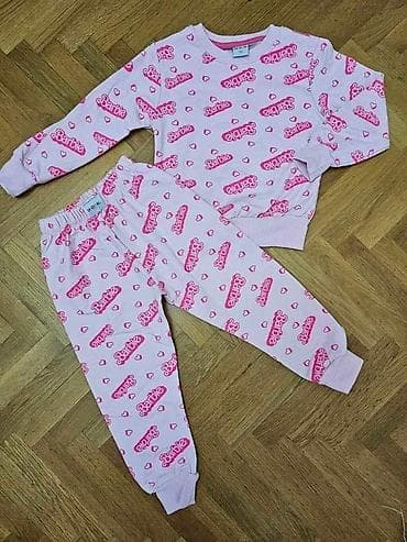 Prelepe trenerke za devojčice NOVO Do 10 idu Pitati za dostupne na lalafo.rs — 7 Prelepe trenerke za devojčice NOVO Do 10 idu Pitati za dostupne — 7