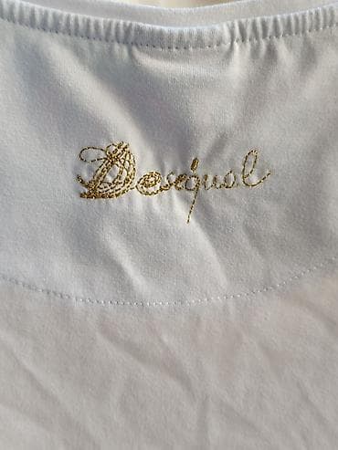 Desigual majca. odgovara Vel.M/L,. (na etiketi pise XXL), vodite SE na lalafo.rs — 4 Desigual majca. odgovara Vel.M/L,. (na etiketi pise XXL), vodite SE — 4