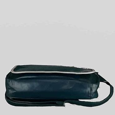 zenske original guess: Torba halfar hogwarts marka: halfar dimenzije: 37x31x9 cm materijal na lalafo.rs — 4 zenske original guess: Torba halfar hogwarts marka: halfar dimenzije: 37x31x9 cm materijal — 4