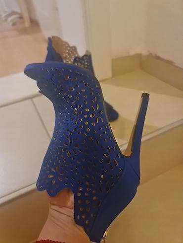 Sandale nove. jednom nosene. br. 36. gaziste. 22cm na lalafo.rs — 4 Sandale nove. jednom nosene. br. 36. gaziste. 22cm — 4