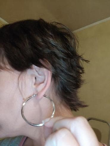 Velike okrugle minđuše – srebrne - Klasičan “hoop” dizajn, elegantno na lalafo.rs — 3 Velike okrugle minđuše – srebrne - Klasičan “hoop” dizajn, elegantno — 3