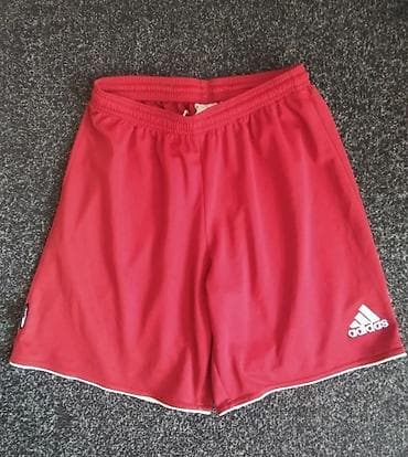 Adidas sorc za 8/9 god. u super stanju na lalafo.rs — 1 Adidas sorc za 8/9 god. u super stanju — 1