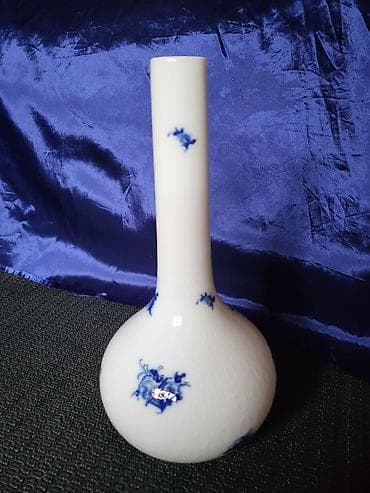 Vaza nova iz 70ih Rosenthal Bjorna Winblada Nemacka na lalafo.rs — 7 Vaza nova iz 70ih Rosenthal Bjorna Winblada Nemacka — 7