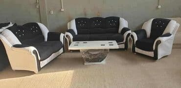 Stilske garniture: Trosed–dvosed–fotelja garnitura za dnevni boravak - Klasičan na lalafo.rs — 6 Stilske garniture: Trosed–dvosed–fotelja garnitura za dnevni boravak - Klasičan — 6