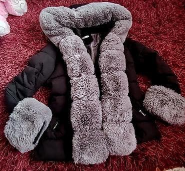 Jakna Xl sa vrlo bogatim krznom. Pretopla je at lalafo.rs — 2 Jakna Xl sa vrlo bogatim krznom. Pretopla je — 2