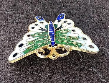 Antiques: Vintage Broš Leptir – Mesing sa EMAJLom Dekorativni vintage broš u at lalafo.rs — 1 Antiques: Vintage Broš Leptir – Mesing sa EMAJLom Dekorativni vintage broš u — 1