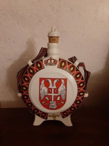 Keramička čutura sa postoljem i kaišem – etno motivi Keramička čutura na lalafo.rs Keramička čutura sa postoljem i kaišem – etno motivi Keramička čutura