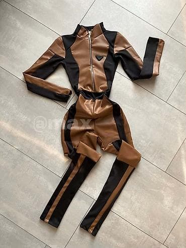 eko koza sa: Eko kožni kombinezon
M naznačena (za S)
3700 na lalafo.rs — 1 eko koza sa: Eko kožni kombinezon
M naznačena (za S)
3700 — 1