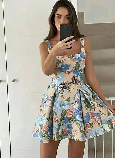 Letnja ženska haljina – mini A‑kroja sa bretelama - Model: kratka na lalafo.rs Letnja ženska haljina – mini A‑kroja sa bretelama - Model: kratka