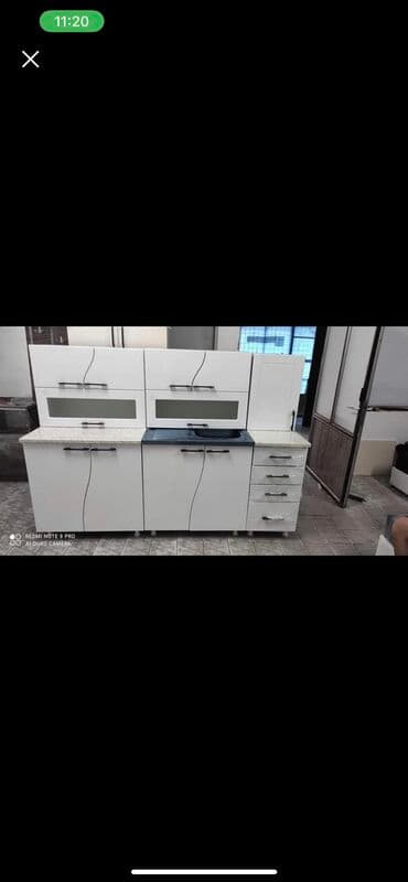 Kitchen furniture: Na prodaju kuhinje od medijapana i iverice dimenzije 2 m sa 2 m extra at lalafo.rs — 2 Kitchen furniture: Na prodaju kuhinje od medijapana i iverice dimenzije 2 m sa 2 m extra — 2
