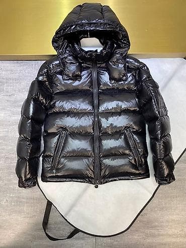 MONCLER MUSKA JAKNA Dostupne sve velicine Izgledajte luksuzno na lalafo.rs — 2 MONCLER MUSKA JAKNA Dostupne sve velicine Izgledajte luksuzno — 2