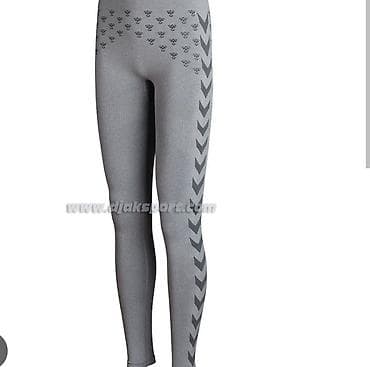 Huumel helanke
s m vel sniženje
nošene par puta na lalafo.rs — 5 Huumel helanke
s m vel sniženje
nošene par puta — 5