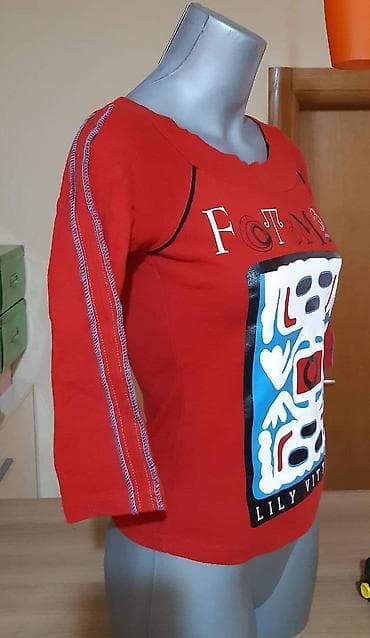 Crvena dečja majica sa 3/4 rukavima i širokim okruglim izrezom na lalafo.rs — 2 Crvena dečja majica sa 3/4 rukavima i širokim okruglim izrezom — 2