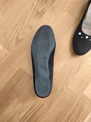 Alpina cipele, vel. 40, nosene jednom u zatvorenom prostoru. Veoma na lalafo.rs — 5 Alpina cipele, vel. 40, nosene jednom u zatvorenom prostoru. Veoma — 5