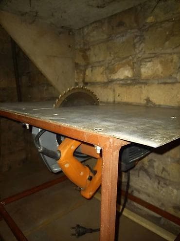 Circular Saws: Stolna kružna testera – improvizovana radna stanica - Električna at lalafo.rs — 2 Circular Saws: Stolna kružna testera – improvizovana radna stanica - Električna — 2