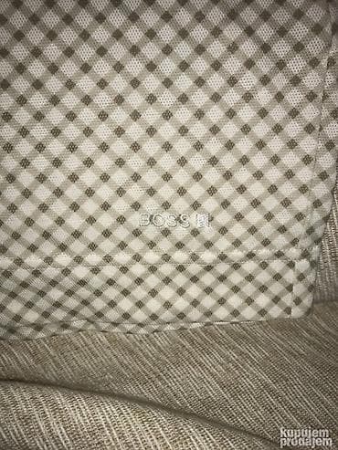 Original Hugo Boss majica L / 3 kom. KAO NOVA Ramena 49cm duzina na lalafo.rs — 5 Original Hugo Boss majica L / 3 kom. KAO NOVA Ramena 49cm duzina — 5