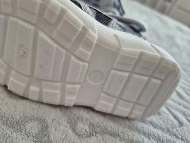 Dečje sandale/patike za bebe – siva/bela kombinacija Veličina 21-22 - na lalafo.rs — 5 Dečje sandale/patike za bebe – siva/bela kombinacija Veličina 21-22 - — 5