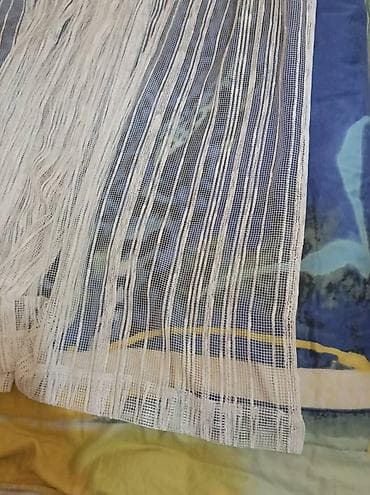 Na prodaju zavesa za 1 prozor.
Dimenzije: 175x81cm
Cena 500 din na lalafo.rs — 3 Na prodaju zavesa za 1 prozor.
Dimenzije: 175x81cm
Cena 500 din — 3