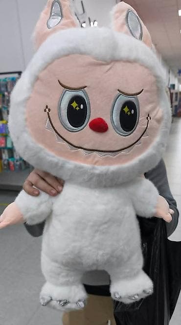 Veliki labubu
80cm
6500din na lalafo.rs — 2 Veliki labubu
80cm
6500din — 2