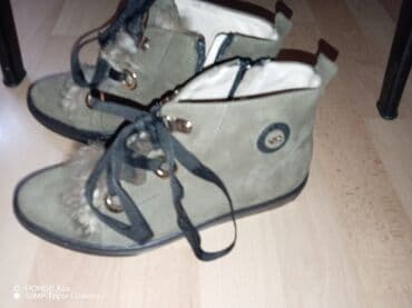 Gležnjače, 36 na lalafo.rs Gležnjače, 36