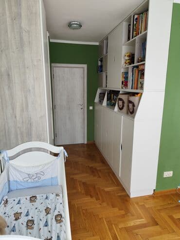 Drawers and cabinets: Na prodaju prostrana dečja komoda rađena po meri, u svetlom drvo at lalafo.rs — 3 Drawers and cabinets: Na prodaju prostrana dečja komoda rađena po meri, u svetlom drvo — 3