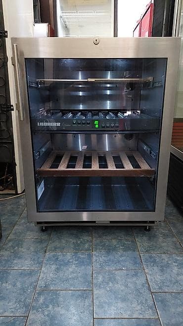 Rashladna vinska vitrina liebherr 130 litara ispravno sve na lalafo.rs — 1 Rashladna vinska vitrina liebherr 130 litara ispravno sve — 1