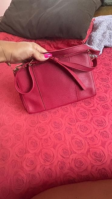 Torba original Armani yeans 25širina 18 visina nošena dva puta nova at lalafo.rs — 5 Torba original Armani yeans 25širina 18 visina nošena dva puta nova — 5