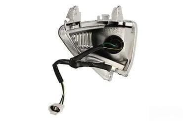 Levi žmigavac u retrovizoru za automobil - Tip dela: levi smerni na lalafo.rs Levi žmigavac u retrovizoru za automobil - Tip dela: levi smerni