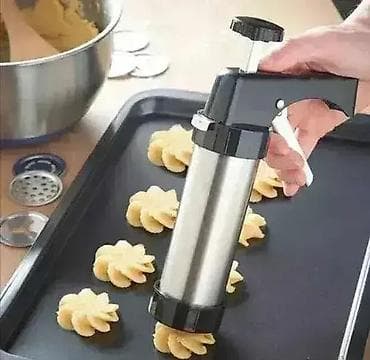 Pištolj za kolače tulumbe
1609.0 na lalafo.rs — 2 Pištolj za kolače tulumbe
1609.0 — 2