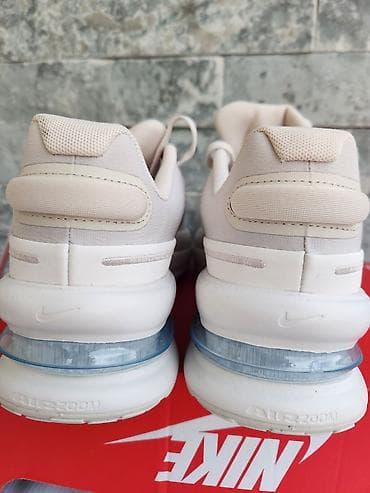 Patike Nike 42 vel, NOVO, uvoz iz Nemačke na lalafo.rs — 4 Patike Nike 42 vel, NOVO, uvoz iz Nemačke — 4