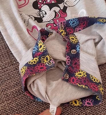 Kids' costumes: Dečiji bodi/kratka pidžama za devojčice - Veličina: 104 (oko 4 at lalafo.rs — 2 Kids' costumes: Dečiji bodi/kratka pidžama za devojčice - Veličina: 104 (oko 4 — 2