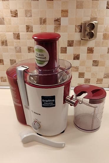 Bosch sokovnik MES25C0 Malo korišćen Bosch sokovnik, sa četkom i na lalafo.rs Bosch sokovnik MES25C0 Malo korišćen Bosch sokovnik, sa četkom i