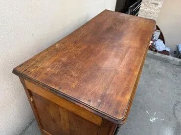 Antique Dressers: Stilska komoda iz 19. veka 🏛️✨ Autentičan komad iz 19. veka, u at lalafo.rs — 15 Antique Dressers: Stilska komoda iz 19. veka 🏛️✨ Autentičan komad iz 19. veka, u — 15