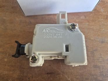 Transport: AIC motor brave gepeka VW Golf 4 VW Passat B5 - Proizvođač: AIC at lalafo.rs — 3 Transport: AIC motor brave gepeka VW Golf 4 VW Passat B5 - Proizvođač: AIC — 3