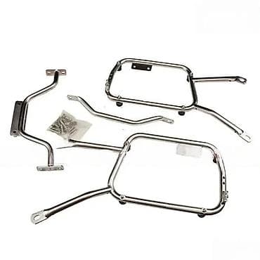 Metalni nosač bočnih torbi za motocikl, srebrne (hrom) boje. Set at lalafo.rs Metalni nosač bočnih torbi za motocikl, srebrne (hrom) boje. Set
