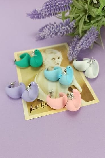 Earrings: Mindjuse akril dostupne u boji lavande at lalafo.rs — 1 Earrings: Mindjuse akril dostupne u boji lavande — 1