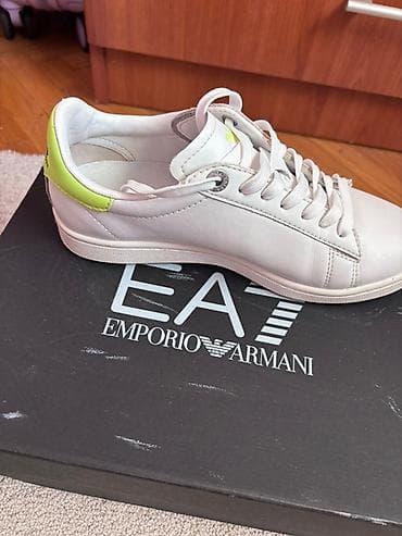 Moderne EA7 Emporio Armani bele patike sa neonsko žutim detaljima na na lalafo.rs — 4 Moderne EA7 Emporio Armani bele patike sa neonsko žutim detaljima na — 4