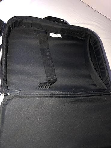 Poslovna torba malo korišćena, u dobrom stanju. Ima puno pregrada i na lalafo.rs — 6 Poslovna torba malo korišćena, u dobrom stanju. Ima puno pregrada i — 6