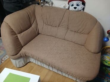 Prodajem ugaonu garnituru na razvlačenje potrebno dubinsko zbog na lalafo.rs Prodajem ugaonu garnituru na razvlačenje potrebno dubinsko zbog